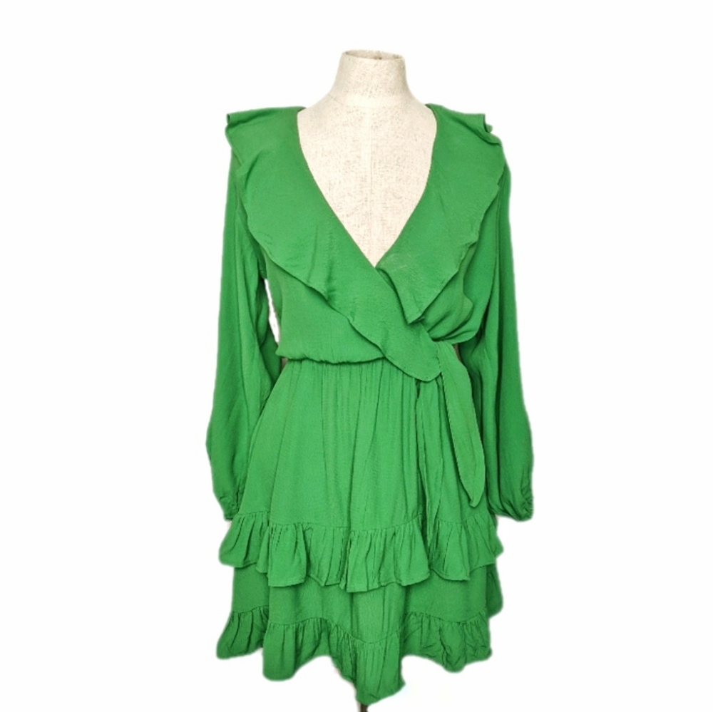 Zara – Super Cute Green Ruffled Mini Dress! Size XS
